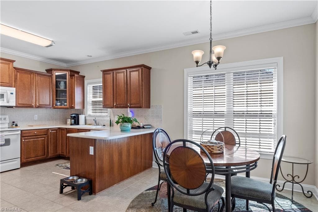 Stick/Site Built at 5275 Jacobs Way, Winston-Salem NC 27106, photo 13 of 30