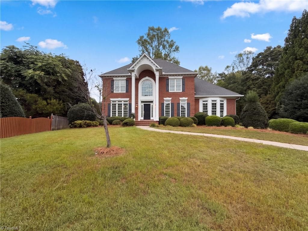 Stick/Site Built at 105 Ridgemere Court, Winston-Salem NC 27106, Winston-Salem, photo 11 of 84