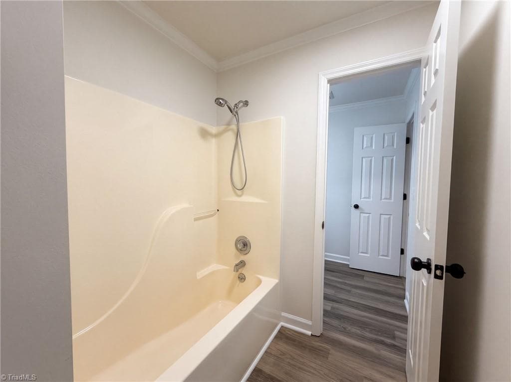 Stick/Site Built at 105 Ridgemere Court, Winston-Salem NC 27106, Winston-Salem, photo 33 of 84