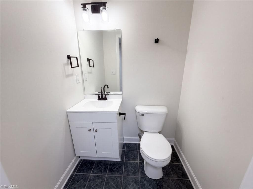 Stick/Site Built at 105 Ridgemere Court, Winston-Salem NC 27106, Winston-Salem, photo 43 of 84