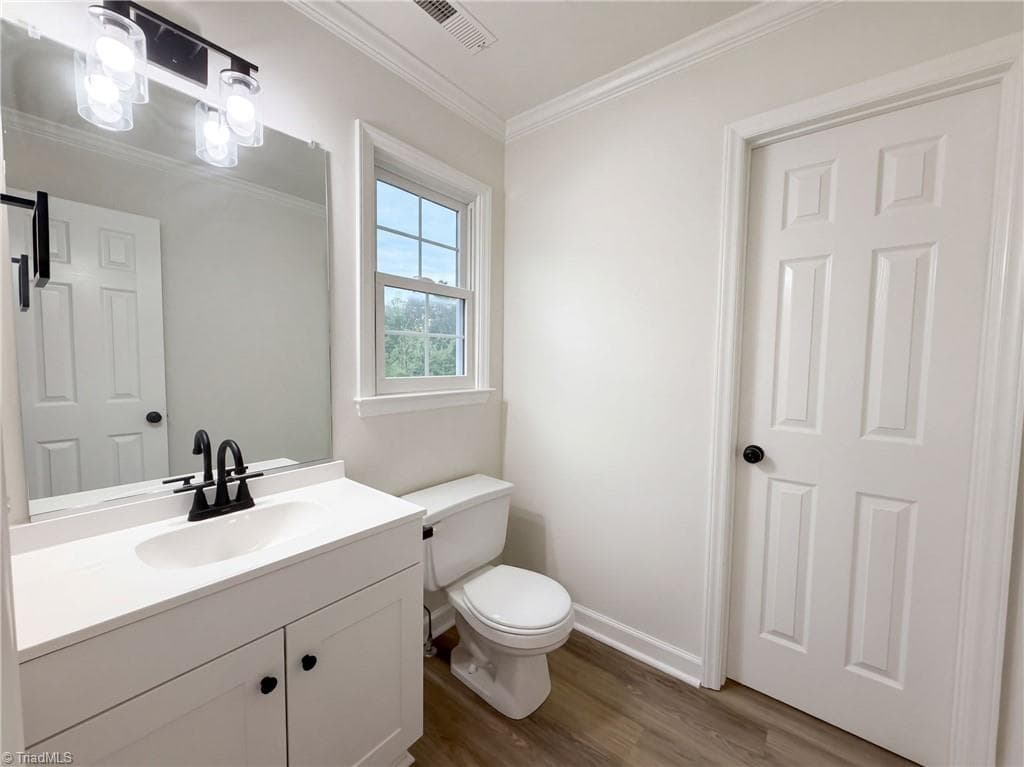 Stick/Site Built at 105 Ridgemere Court, Winston-Salem NC 27106, Winston-Salem, photo 39 of 84