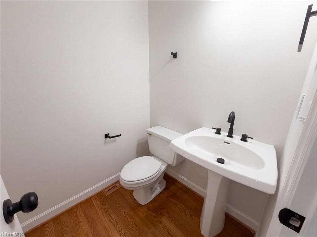 Stick/Site Built at 105 Ridgemere Court, Winston-Salem NC 27106, Winston-Salem, photo 59 of 84