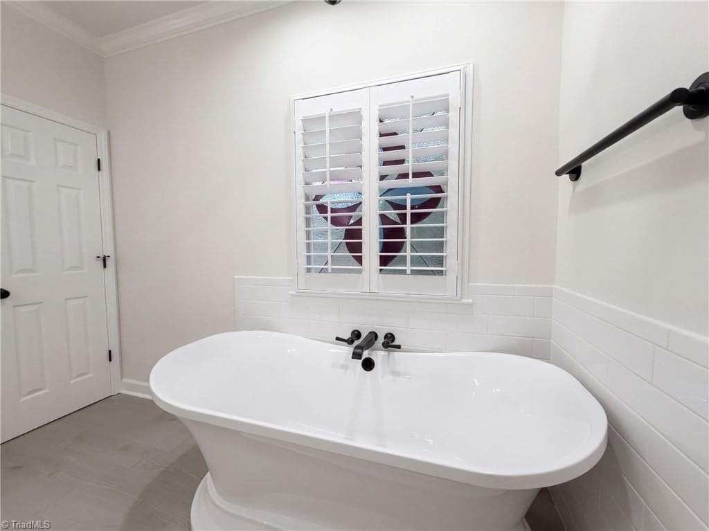 Stick/Site Built at 105 Ridgemere Court, Winston-Salem NC 27106, Winston-Salem, photo 21 of 84