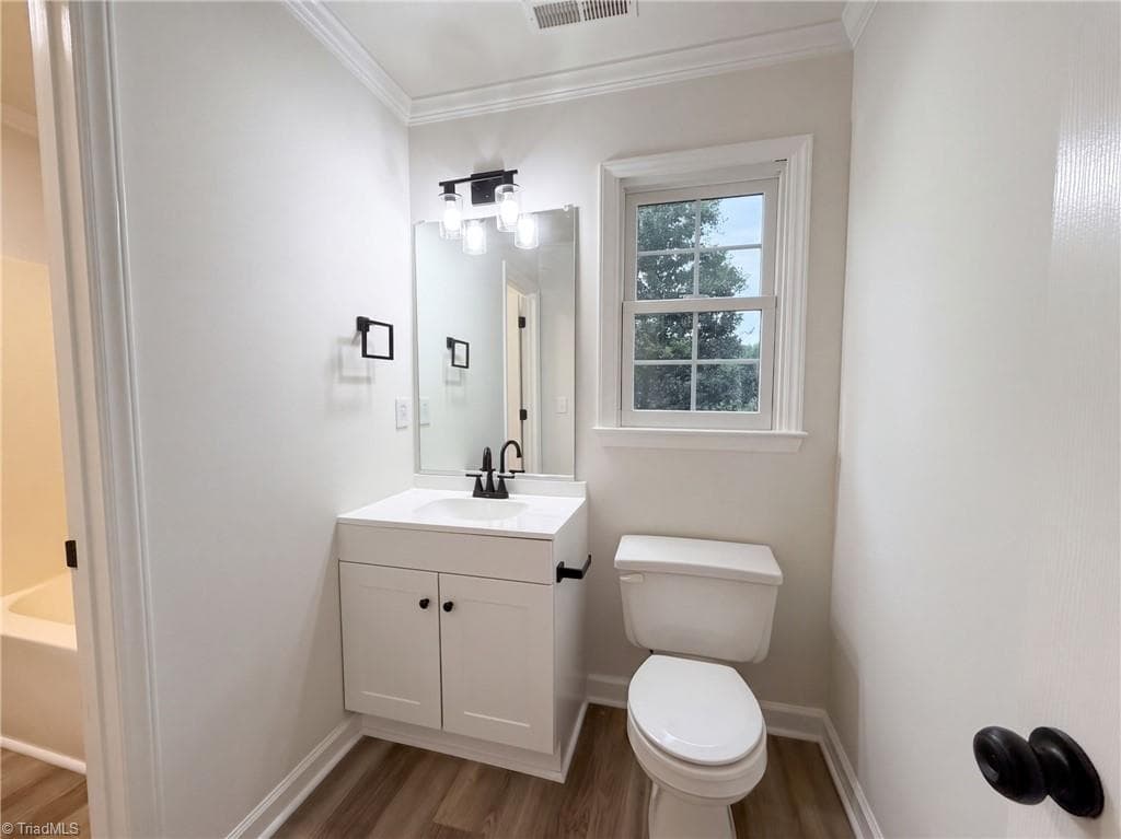 Stick/Site Built at 105 Ridgemere Court, Winston-Salem NC 27106, Winston-Salem, photo 37 of 84