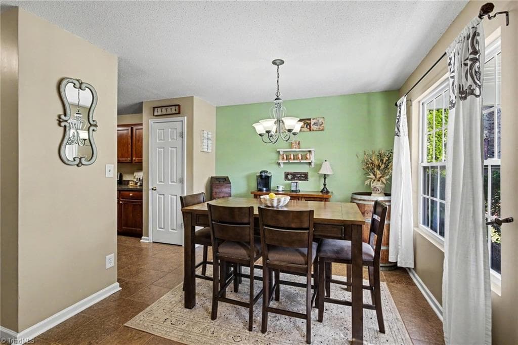 Stick/Site Built at 160 Rockbridge Court, Kernersville NC 27284, Kernersville, photo 6 of 33