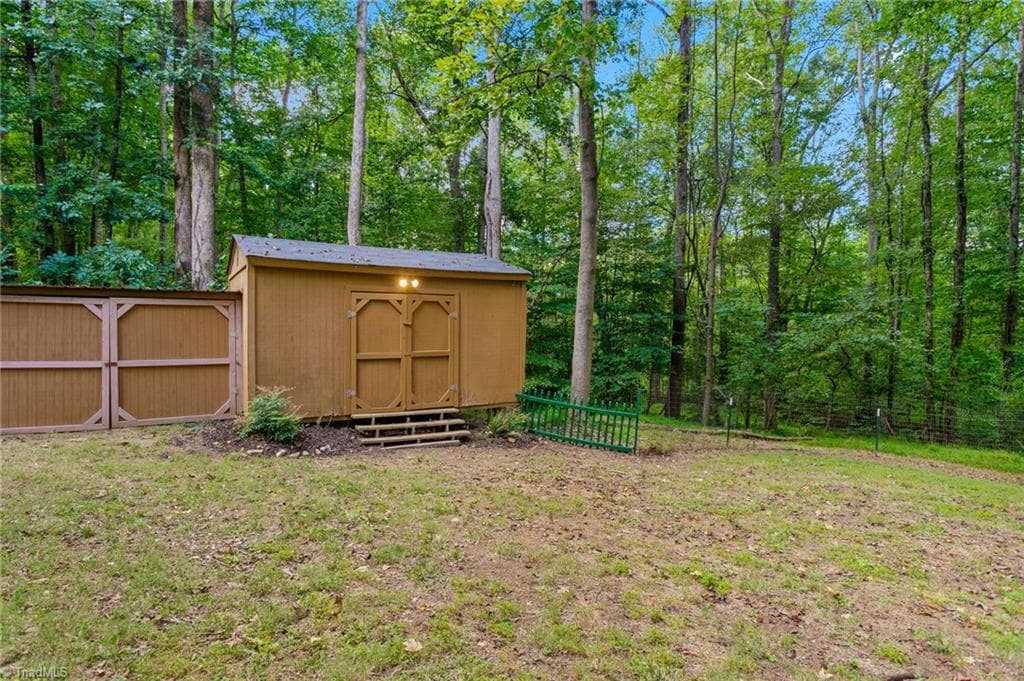 Stick/Site Built at 7206 Haw Ridge Road, Summerfield NC 27358, Summerfield, photo 91 of 98