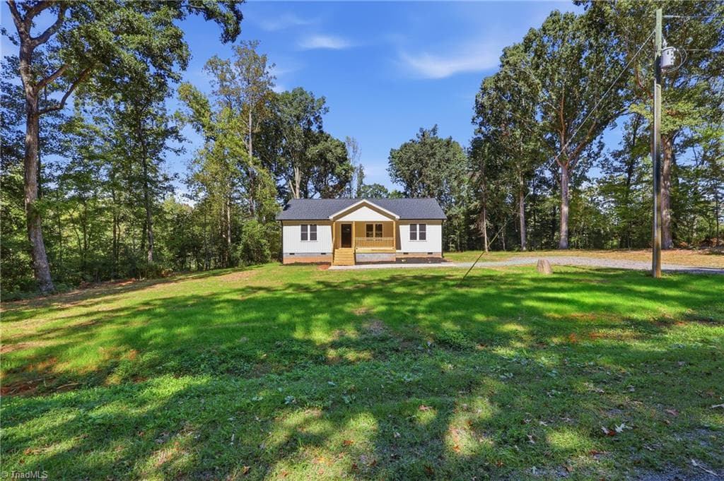 Stick/Site Built at 542 Asbury Road, Seagrove NC 27341, Seagrove, photo 3 of 35