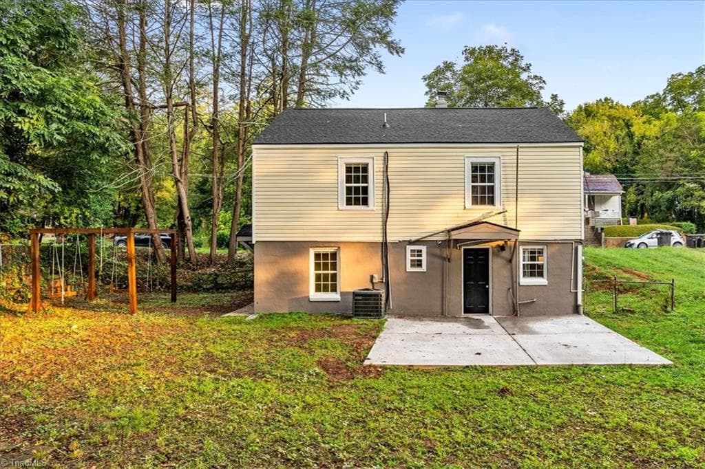 Stick/Site Built at 435 W Sharpe Street, Statesville NC 28677, Statesville, photo 36 of 37