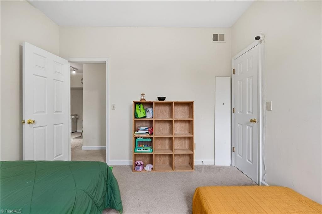 Stick/Site Built at 382 Meadows Circle, Winston-Salem NC 27104, Winston-Salem, photo 43 of 62