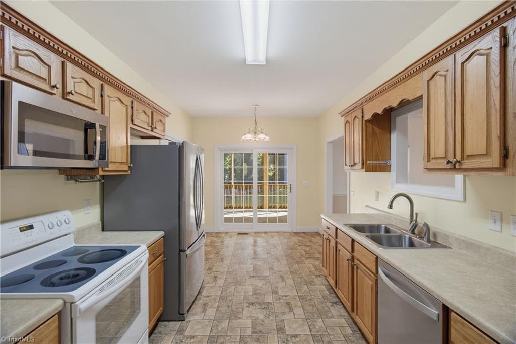 Stick/Site Built at 154 Stanley Avenue, Winston-Salem NC 27101, Winston-Salem, photo 16 of 45