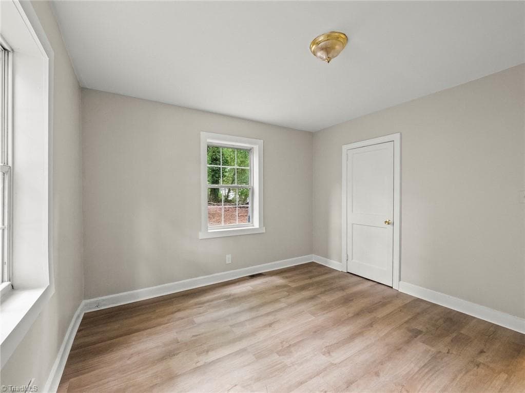 Stick/Site Built at 717 Magnolia Street, Winston-Salem NC 27103, Winston-Salem, photo 13 of 28