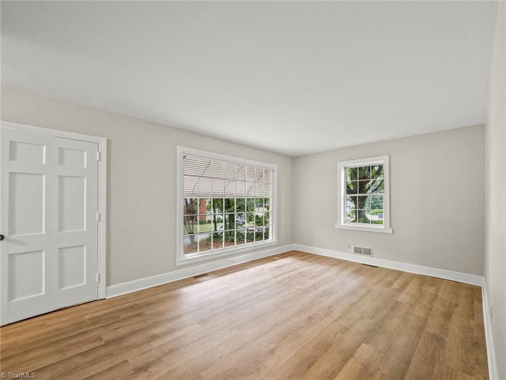 Stick/Site Built at 717 Magnolia Street, Winston-Salem NC 27103, photo 25 of 28