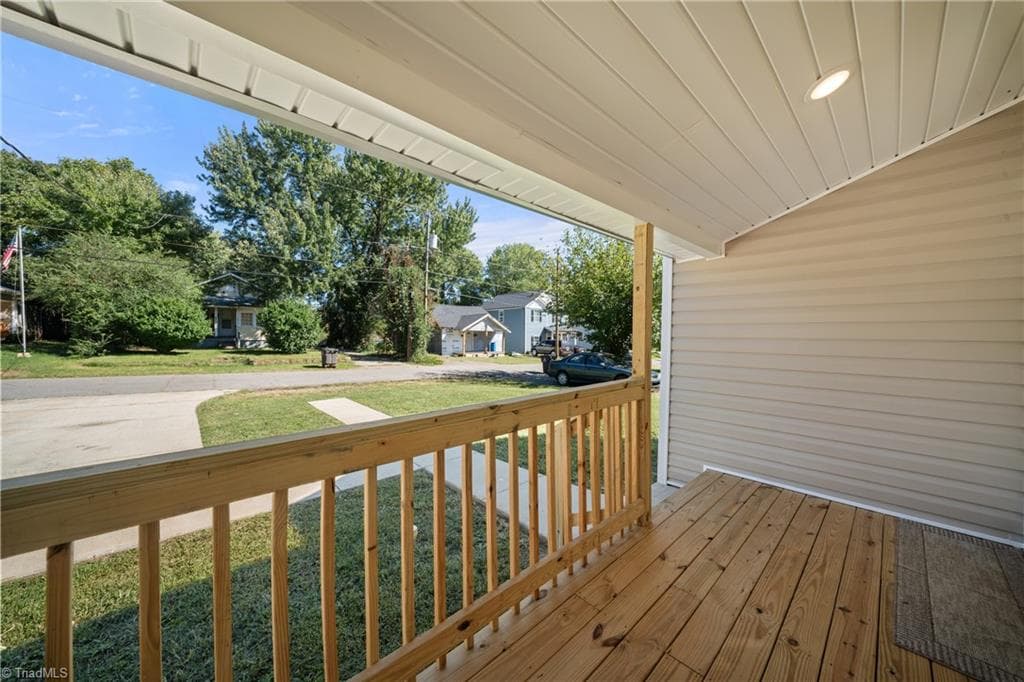 Stick/Site Built at 2810 Ansonia Street, Winston-Salem NC 27105, Winston-Salem, photo 9 of 46