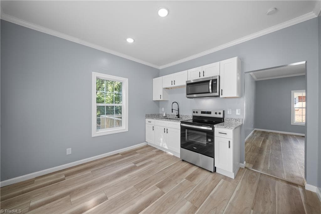 Stick/Site Built at 2810 Ansonia Street, Winston-Salem NC 27105, Winston-Salem, photo 17 of 46