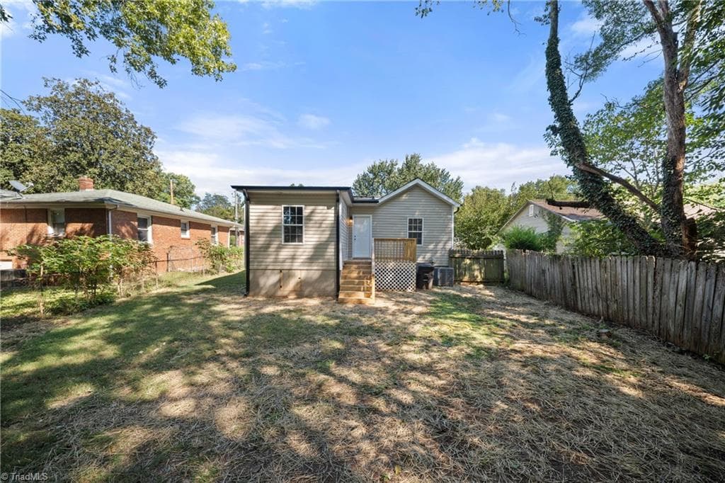 Stick/Site Built at 2810 Ansonia Street, Winston-Salem NC 27105, Winston-Salem, photo 41 of 46