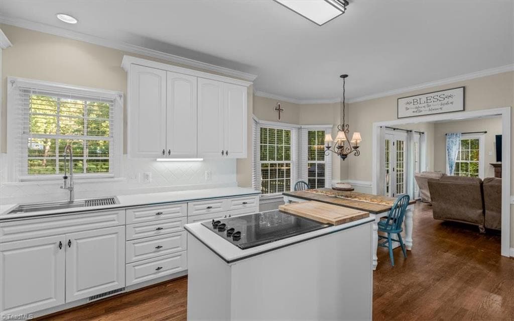 Stick/Site Built at 1804 Ridge Oaks Drive, Oak Ridge NC 27310, Oak Ridge, photo 9 of 28