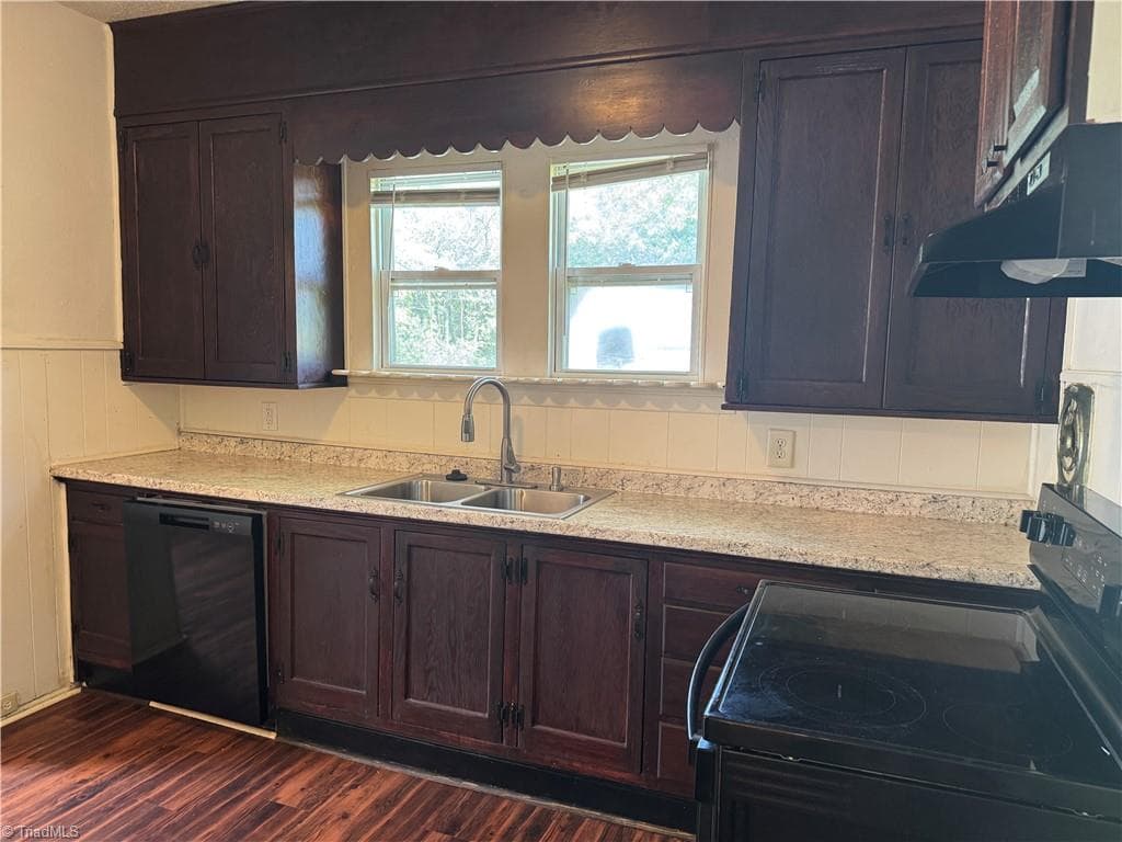 Stick/Site Built at 2311 Mullins Drive, Winston-Salem NC 27107, Winston-Salem, photo 11 of 62
