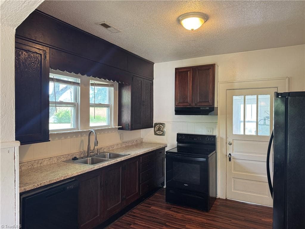 Stick/Site Built at 2311 Mullins Drive, Winston-Salem NC 27107, Winston-Salem, photo 17 of 62