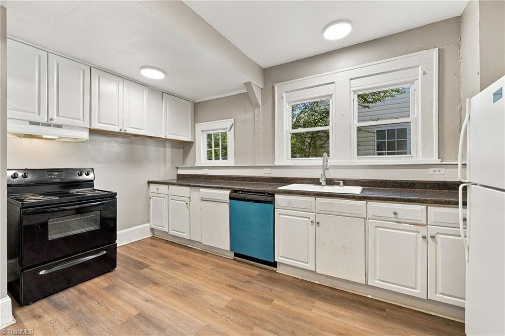 Stick/Site Built at 2824 Glenn Avenue, Winston-Salem NC 27105, Winston-Salem, photo 29 of 76