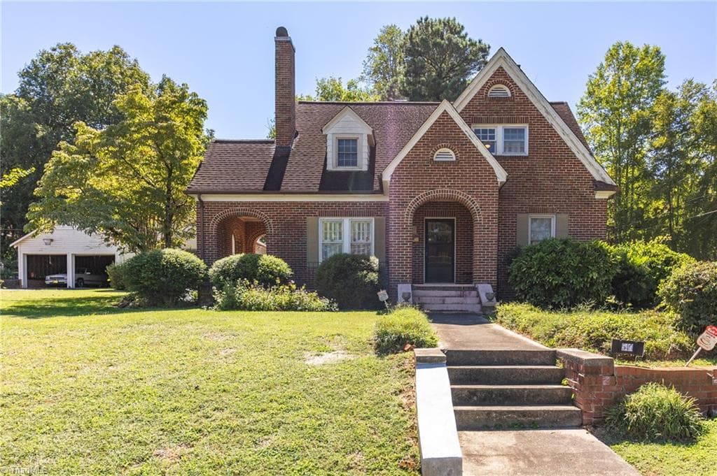 549 Holly Street, Asheboro NC 27203