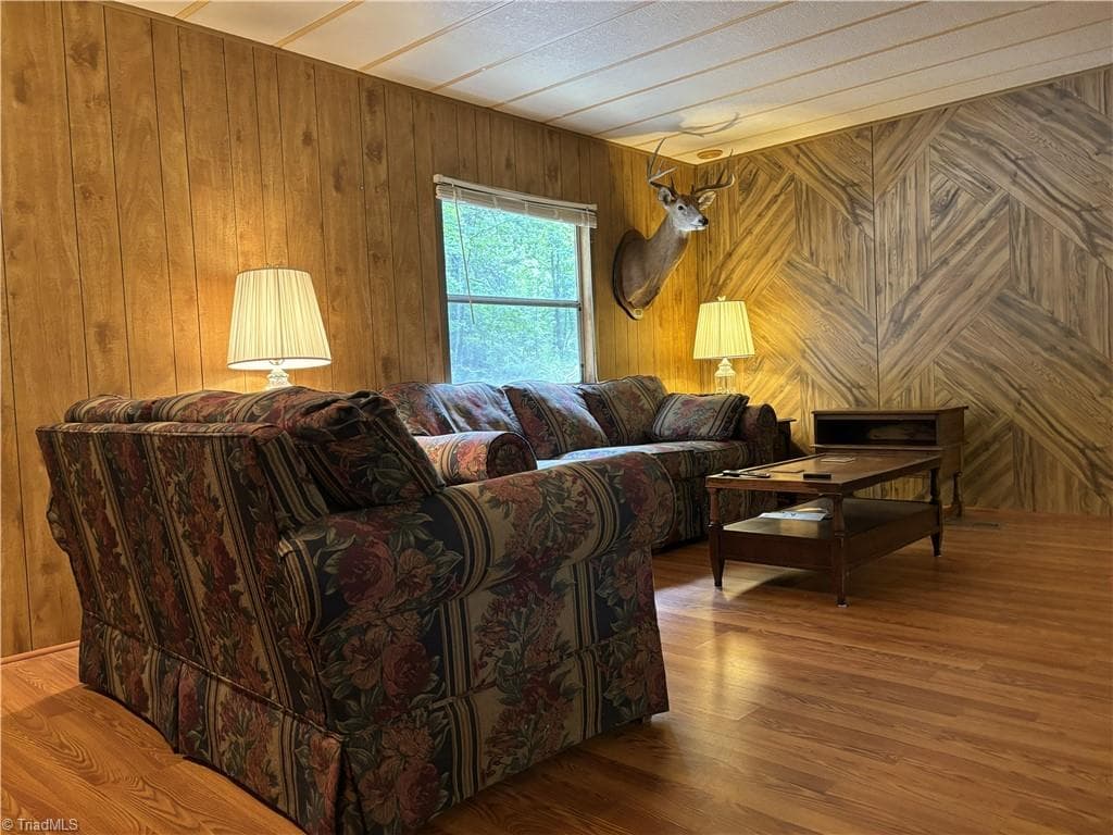 Manufactured Home at 230 Sugar Loaf Road, Troy NC 27371, photo 7 of 27