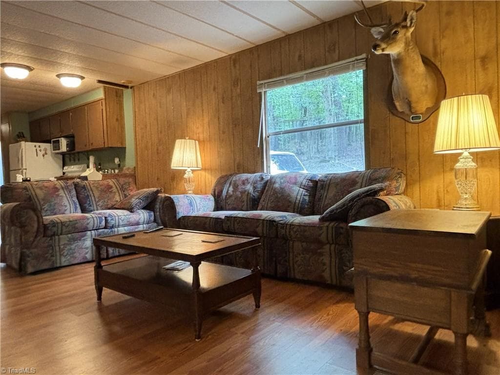 Manufactured Home at 230 Sugar Loaf Road, Troy NC 27371, photo 4 of 27