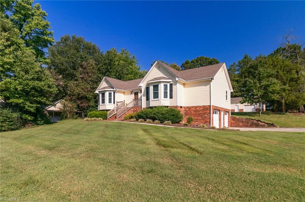 Stick/Site Built at 110 Leighmar Street, Clemmons NC 27012, Clemmons, photo 42 of 43