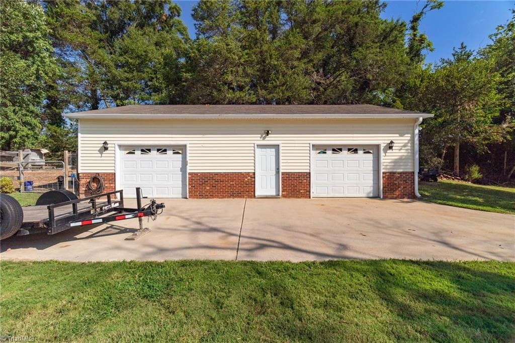 Stick/Site Built at 110 Leighmar Street, Clemmons NC 27012, Clemmons, photo 30 of 43