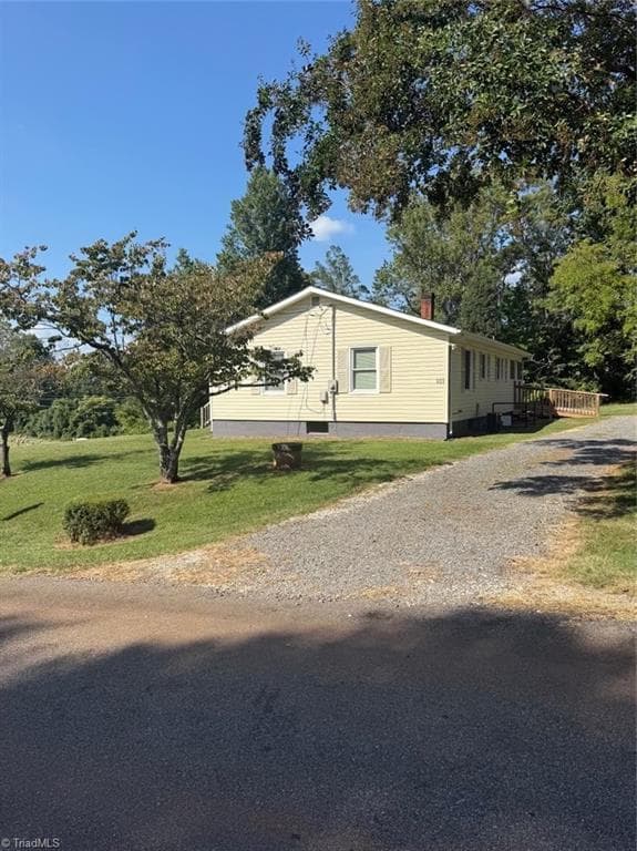 Stick/Site Built at 107 Eaton Road, Mount Airy NC 27030, Mount Airy, photo 9 of 14