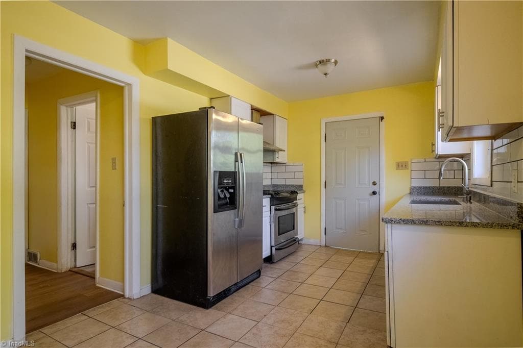 Stick/Site Built at 1503 Darden Street, High Point NC 27265, High Point, photo 9 of 44
