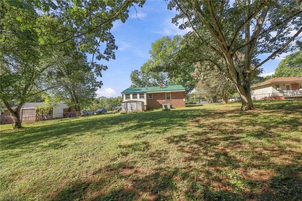 Stick/Site Built at 1616 Riverside Drive, Hillsborough NC 27278, Hillsborough, photo 42 of 45