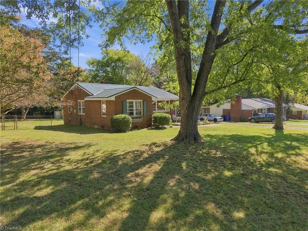 Stick/Site Built at 1616 Riverside Drive, Hillsborough NC 27278, Hillsborough, photo 3 of 45