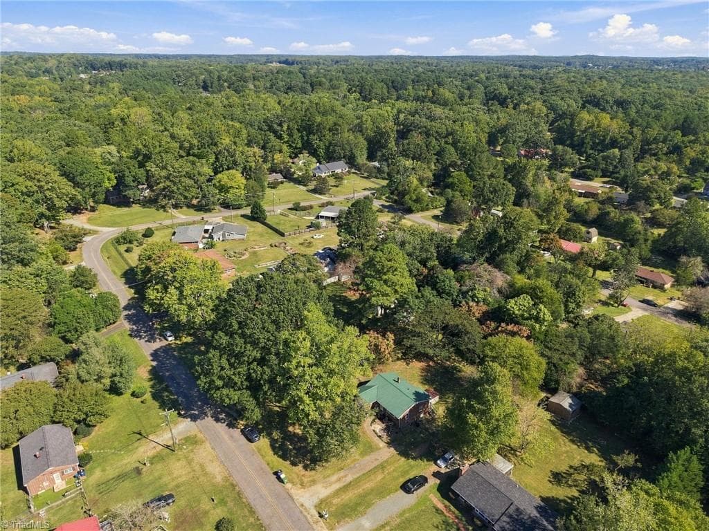 Stick/Site Built at 1616 Riverside Drive, Hillsborough NC 27278, Hillsborough, photo 5 of 45