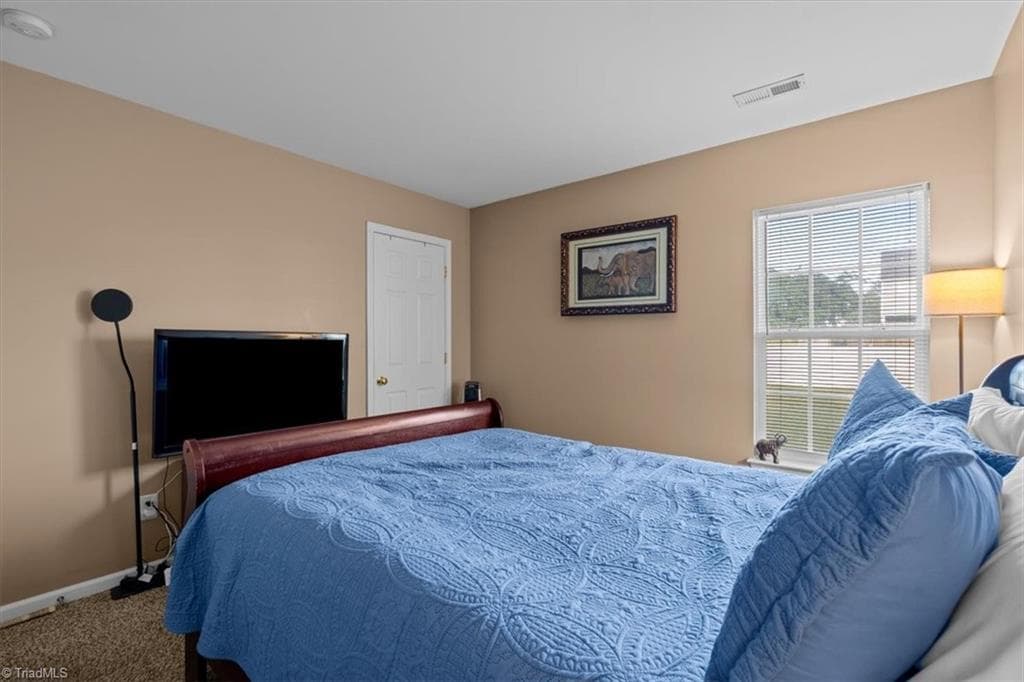 Stick/Site Built at 4413 Gray Wolf Way, Greensboro NC 27406, photo 22 of 43