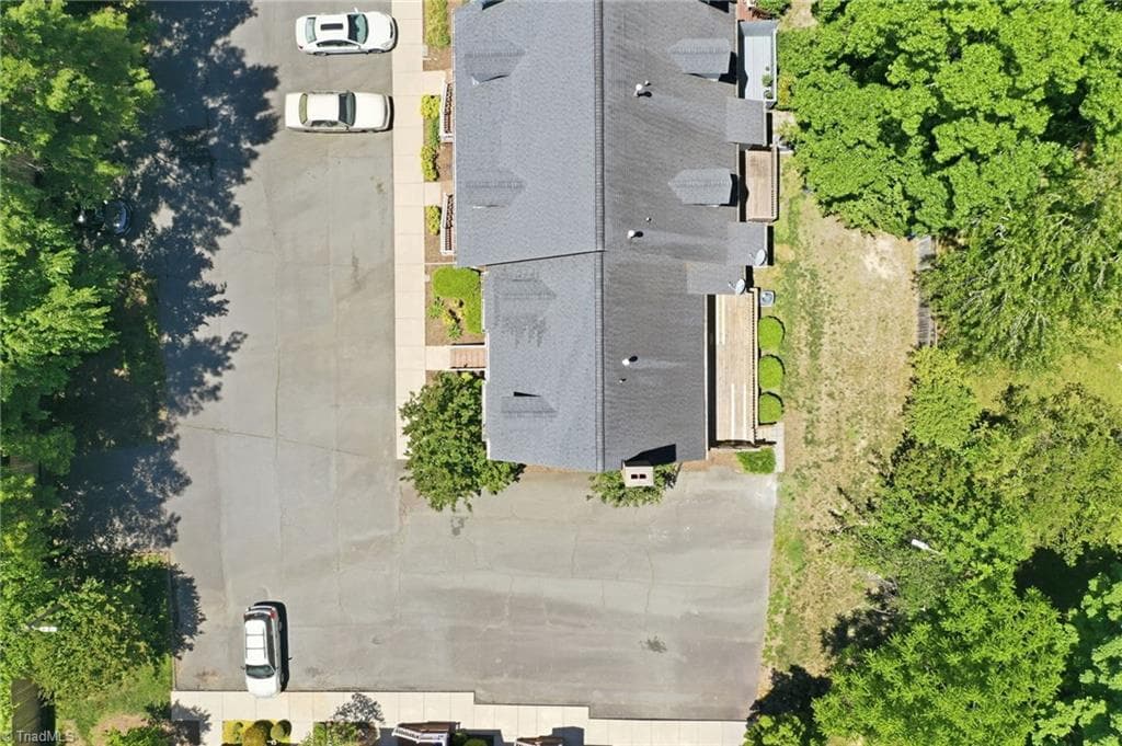 Stick/Site Built at 1121 Sherwood Drive # 10, Burlington NC 27215, Burlington, photo 9 of 48