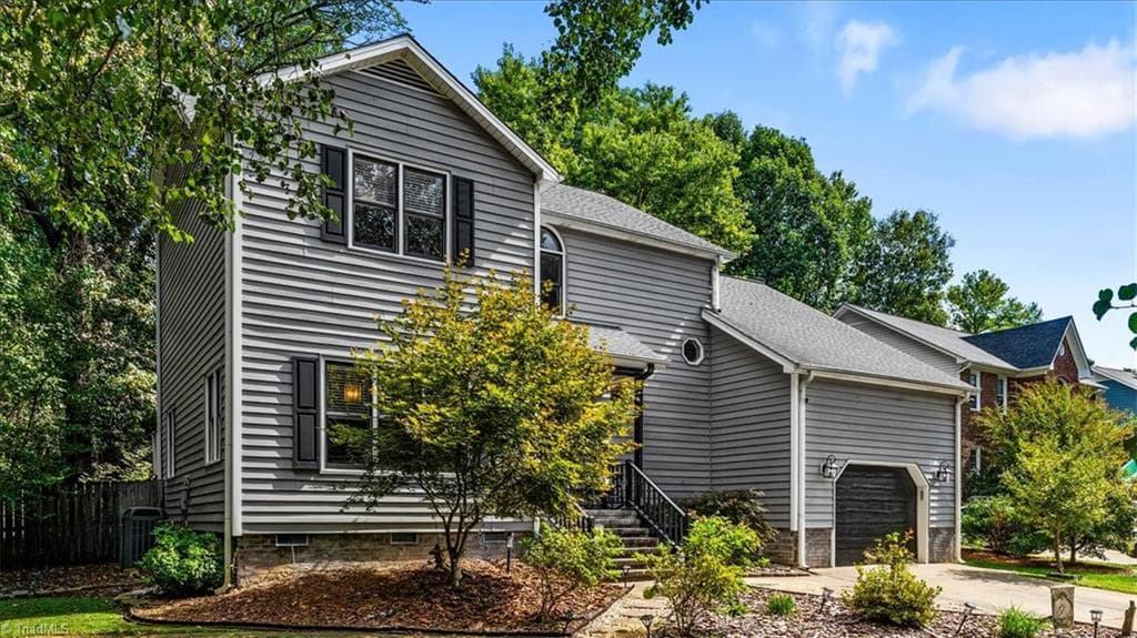 Stick/Site Built at 6208 Lea Ray Drive, Greensboro NC 27410, photo 3 of 50