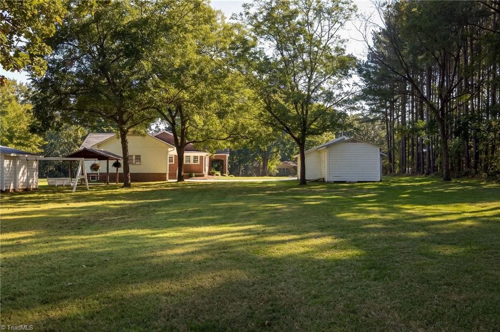 Stick/Site Built at 1036 Cunningham Road, Thomasville NC 27360, photo 7 of 48
