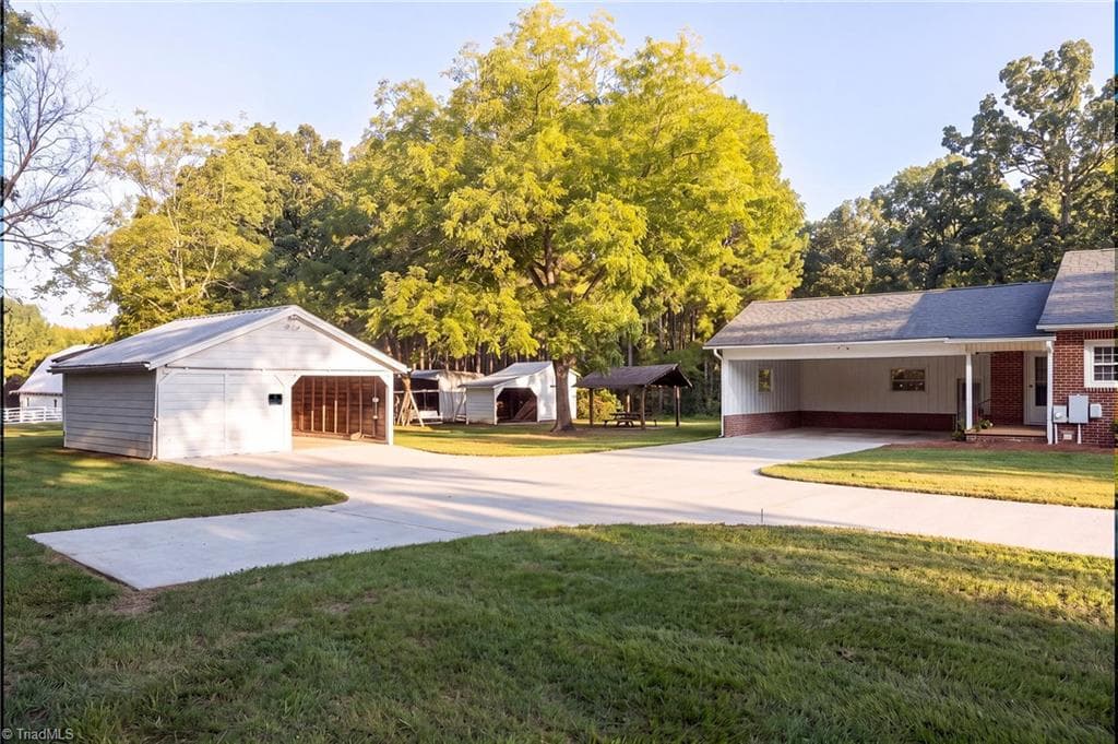 Stick/Site Built at 1036 Cunningham Road, Thomasville NC 27360, photo 34 of 48