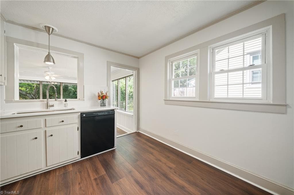 Stick/Site Built at 920 Bellview Street, Winston-Salem NC 27103, Winston-Salem, photo 16 of 32