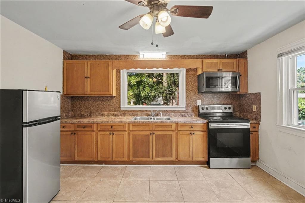 Stick/Site Built at 4660 Tobacco Street, Winston-Salem NC 27106, Winston-Salem, photo 5 of 16