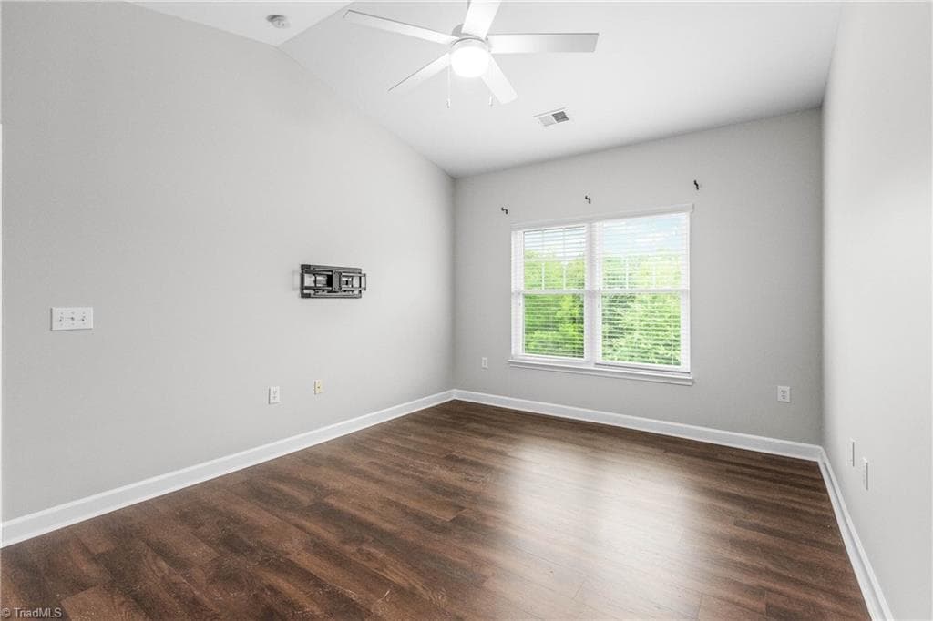 Stick/Site Built at 923 Windcastle Lane # 305, Winston-Salem NC 27105, Winston-Salem, photo 25 of 44