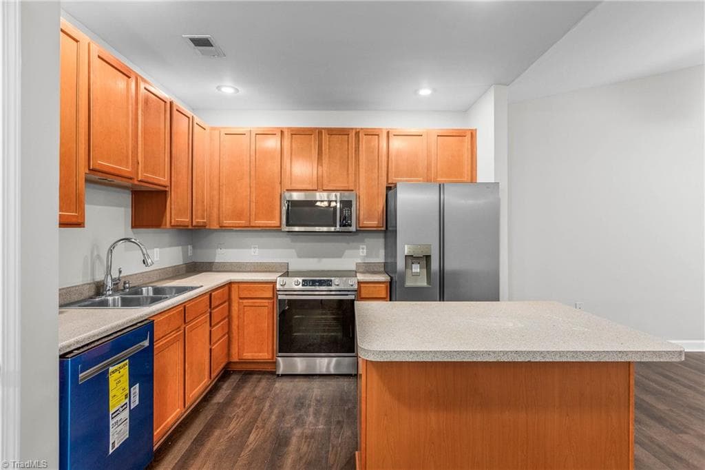 Stick/Site Built at 923 Windcastle Lane # 305, Winston-Salem NC 27105, Winston-Salem, photo 5 of 44