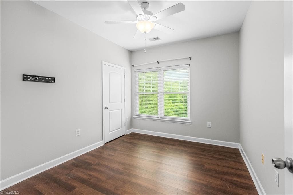Stick/Site Built at 923 Windcastle Lane # 305, Winston-Salem NC 27105, Winston-Salem, photo 21 of 44
