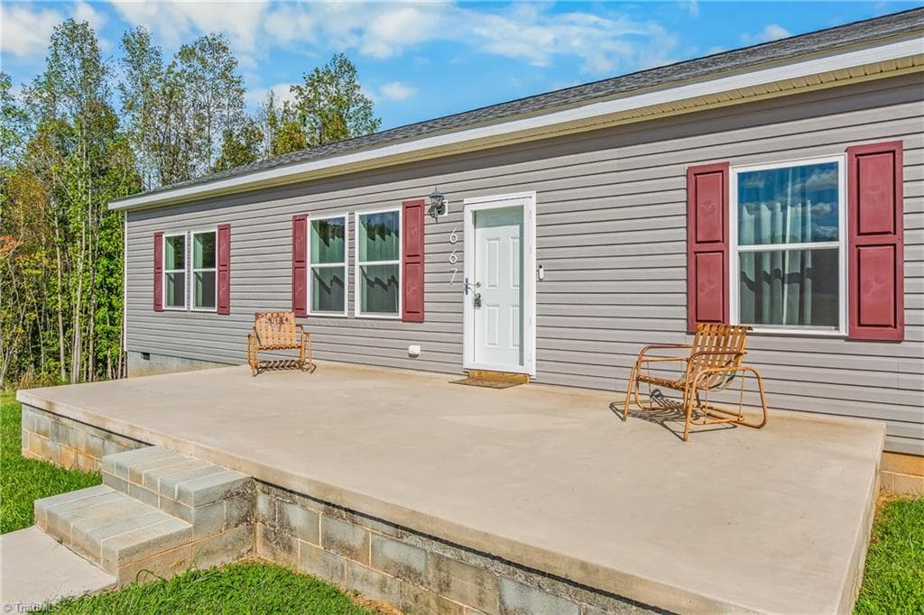 Modular at 667 Jessup Grove Church Road, Pilot Mountain NC 27041, Pilot Mountain, photo 6 of 32