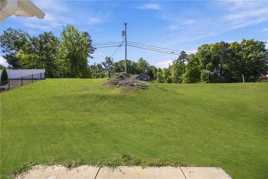 Stick/Site Built at 2929 Fernley Court, High Point NC 27262, High Point, photo 87 of 96