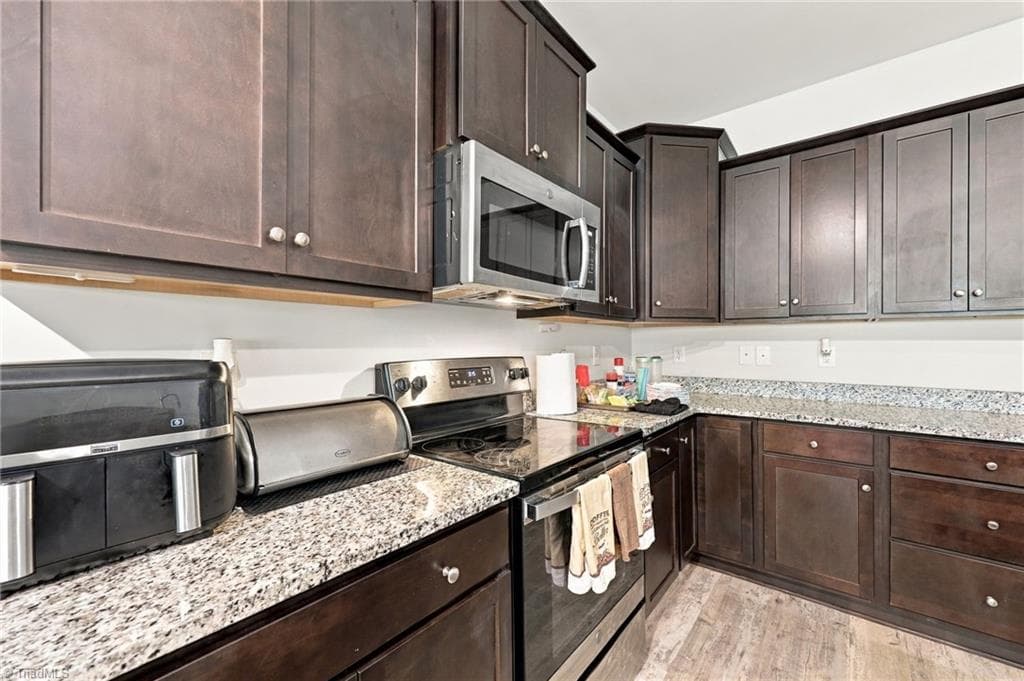 Stick/Site Built at 557 Isley Place, Burlington NC 27215, Burlington, photo 13 of 40