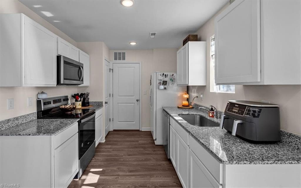 Stick/Site Built at 245 Mitchell Street, Walnut Cove NC 27052, Walnut Cove, photo 9 of 48