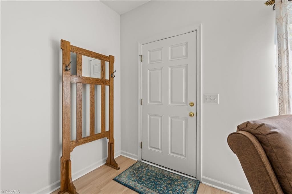 Stick/Site Built at 531 Osborne Road, Winston-Salem NC 27103, Winston-Salem, photo 5 of 44