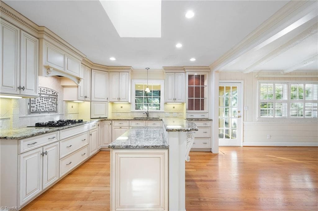 Stick/Site Built at 4040 Winburn Lane, Winston-Salem NC 27106, Winston-Salem, photo 12 of 50