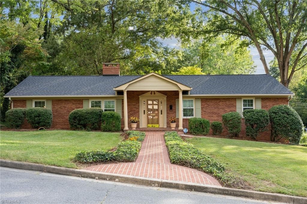 4040 Winburn Lane, Winston-Salem NC 27106